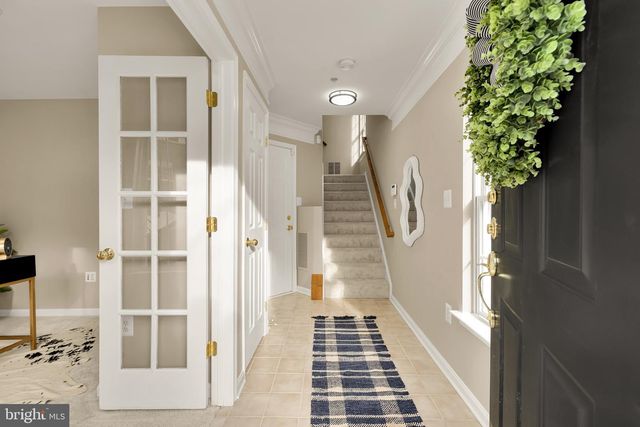 168 MARTIN LN, Alexandria, VA 22304