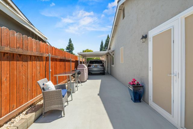 303 1st St, Lincoln, CA 95648
