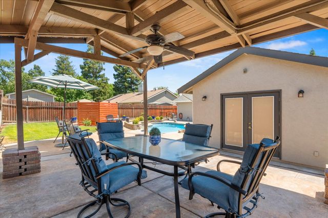 303 1st St, Lincoln, CA 95648