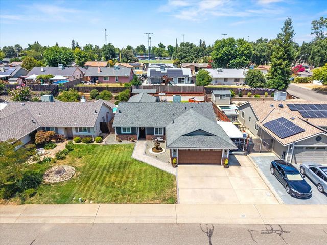 303 1st St, Lincoln, CA 95648