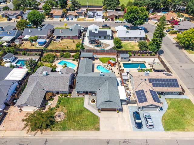 303 1st St, Lincoln, CA 95648