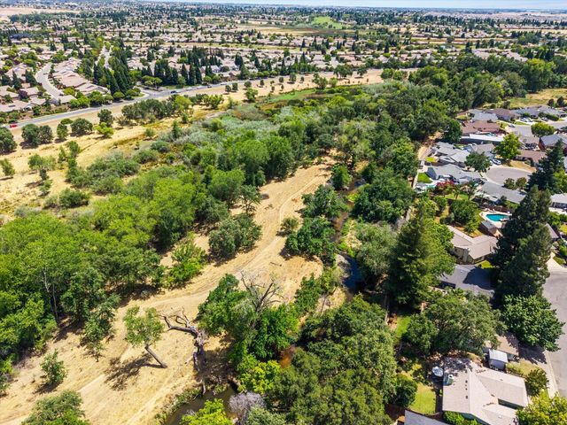 303 1st St, Lincoln, CA 95648