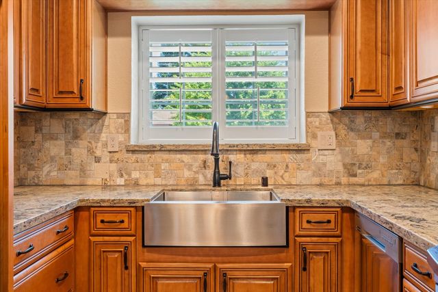 303 1st St, Lincoln, CA 95648