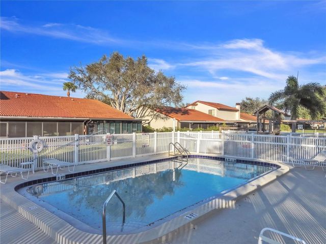 7360 ULMERTON ROAD 10D, Largo, FL 33771