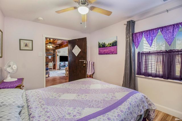 905 White Oak Drive, South Bend, IN 46617