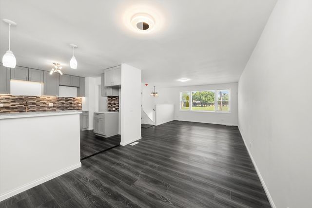 3619 W 163rd Street, Markham, IL 60428