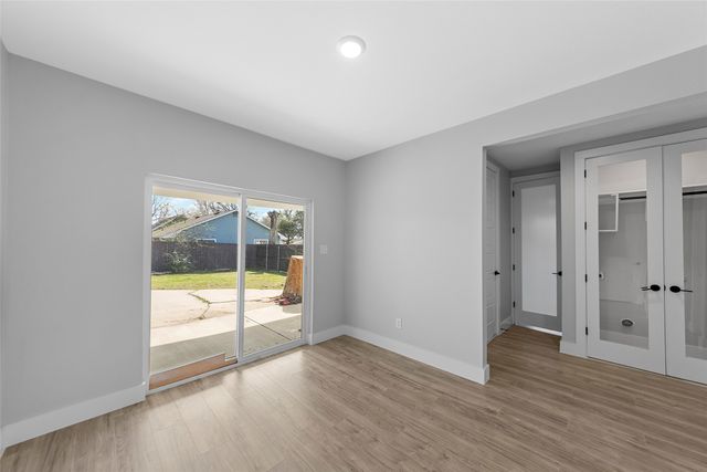 1510 S Lindsay, Gainesville, TX 76240