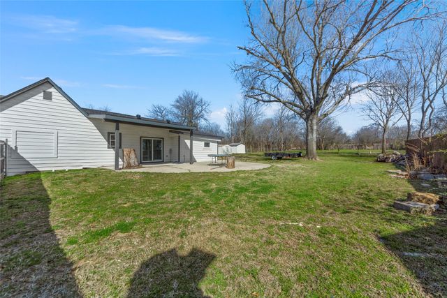 1510 S Lindsay, Gainesville, TX 76240