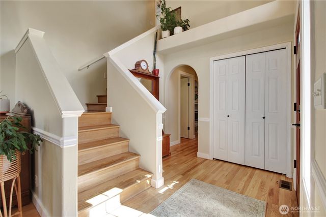 17513 Redhawk Drive, Arlington, WA 98223