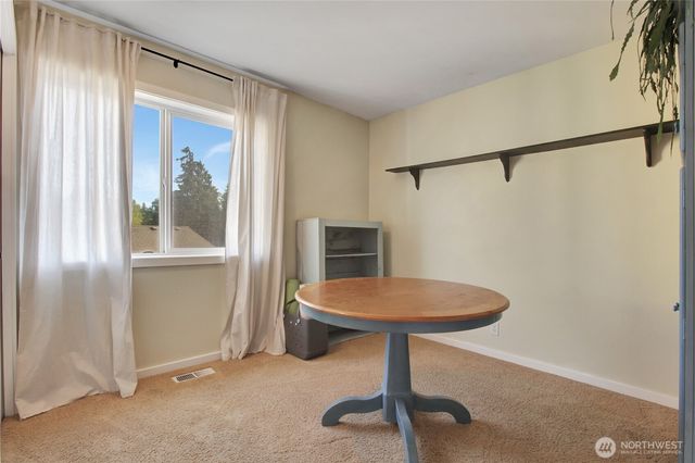 17513 Redhawk Drive, Arlington, WA 98223