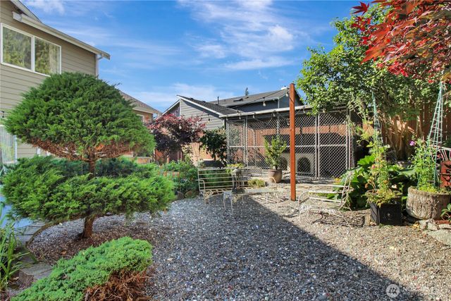 17513 Redhawk Drive, Arlington, WA 98223