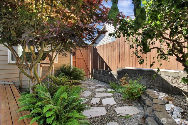 17513 Redhawk Drive, Arlington, WA 98223