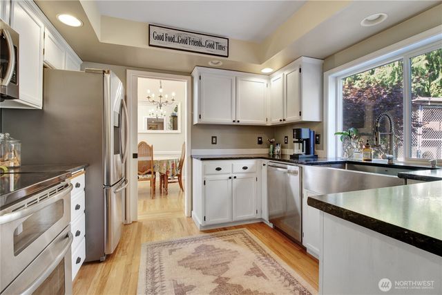 17513 Redhawk Drive, Arlington, WA 98223