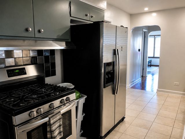 7217 W Fitch Avenue, Chicago, IL 60631