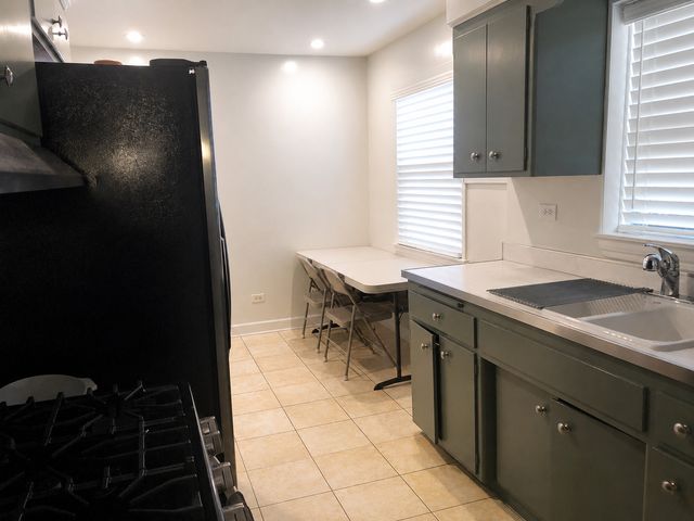 7217 W Fitch Avenue, Chicago, IL 60631