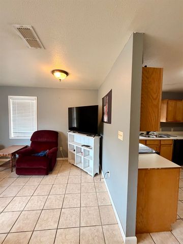 530 N Boyd St, Monticello, AR 71655