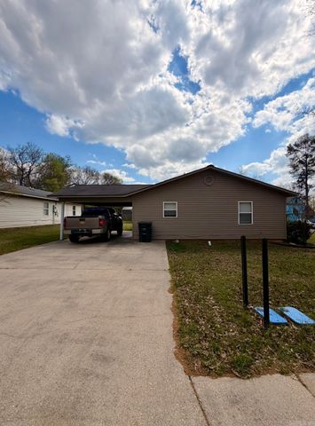 530 N Boyd St, Monticello, AR 71655