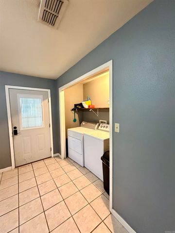 530 N Boyd St, Monticello, AR 71655