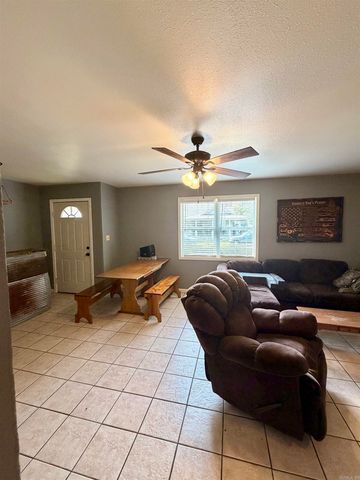 530 N Boyd St, Monticello, AR 71655