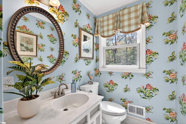 203 Aberdare Lane, Greenville, SC 29615