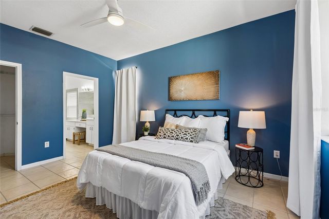 8816 CYPRESS HAMMOCK DRIVE, Tampa, FL 33614