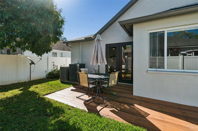 8816 CYPRESS HAMMOCK DRIVE, Tampa, FL 33614