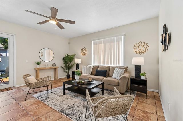 8816 CYPRESS HAMMOCK DRIVE, Tampa, FL 33614