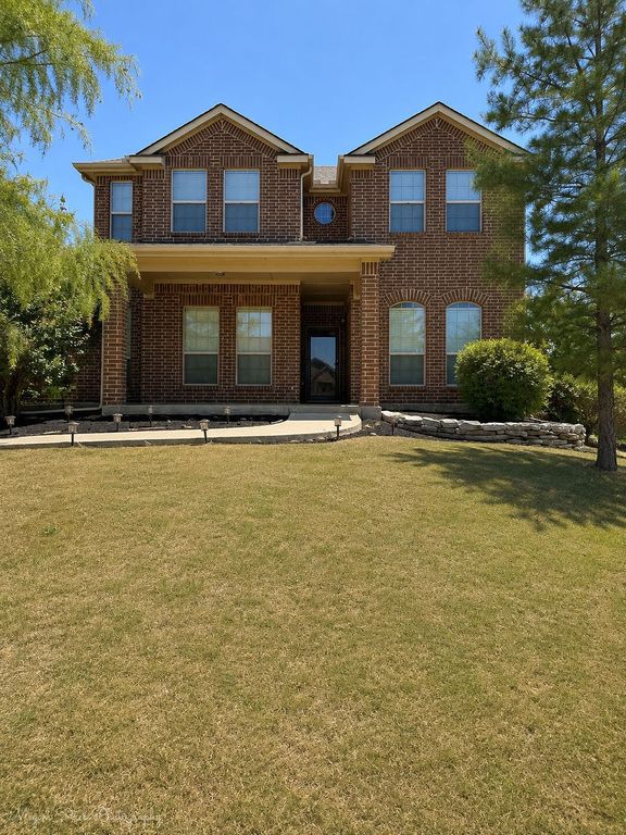 1533 Salado Trail, Weatherford, TX 76087