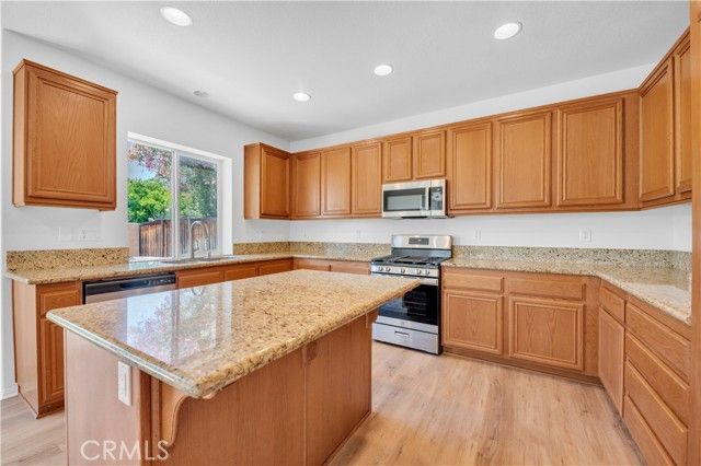 1984 Bronte Road, San Jacinto, CA 92583