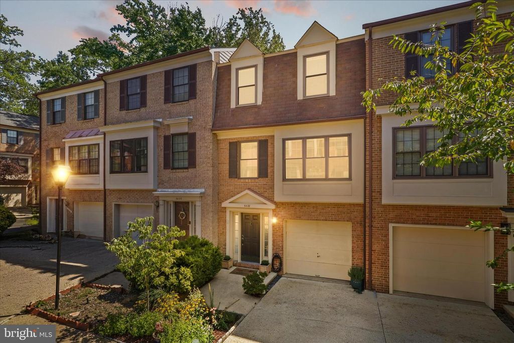 5428 WYCKLOW CT, Alexandria, VA 22304