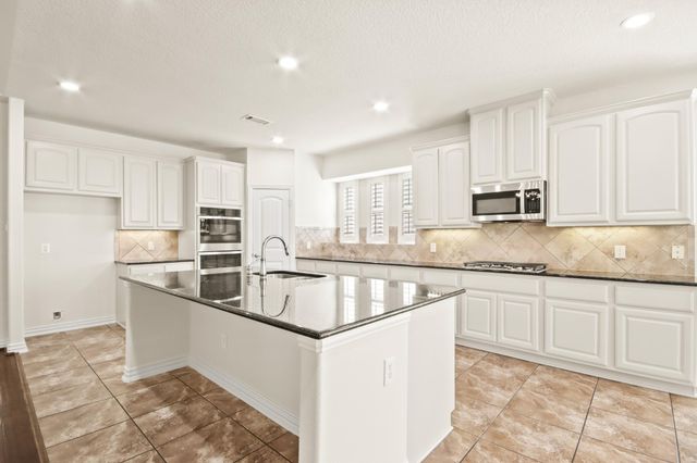 131 Arbor Ridge Court, Conroe, TX 77384