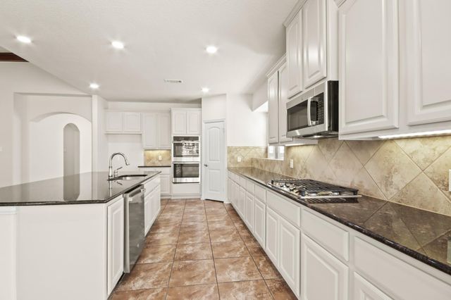 131 Arbor Ridge Court, Conroe, TX 77384