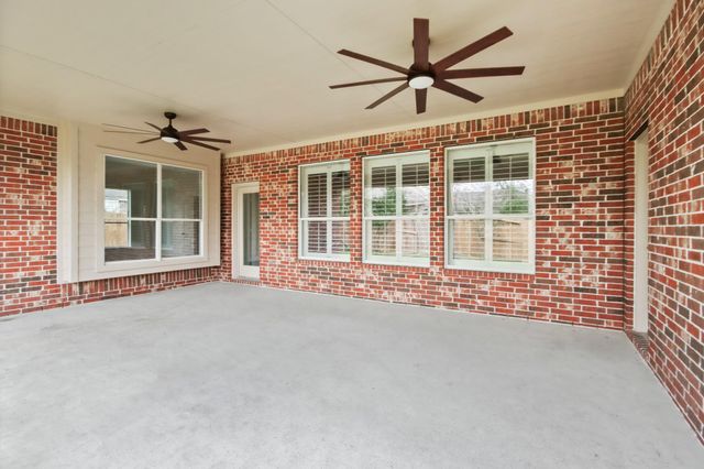 131 Arbor Ridge Court, Conroe, TX 77384