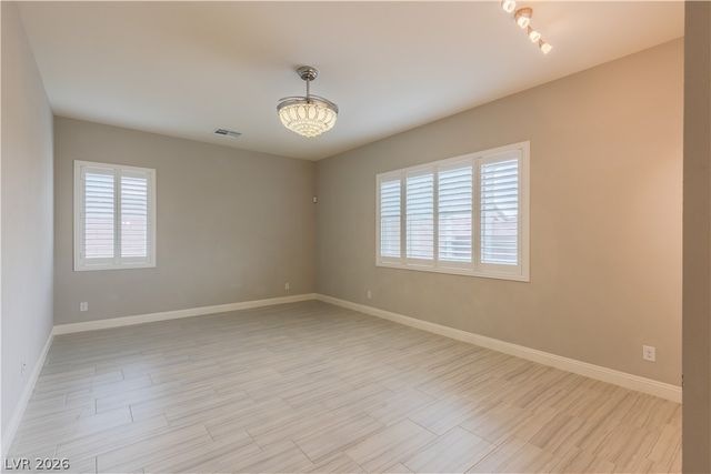 5838 Exbury Gardens, Las Vegas, NV 89118