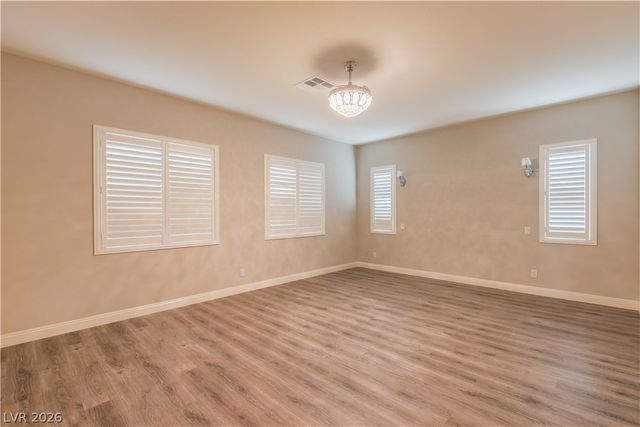 5838 Exbury Gardens, Las Vegas, NV 89118