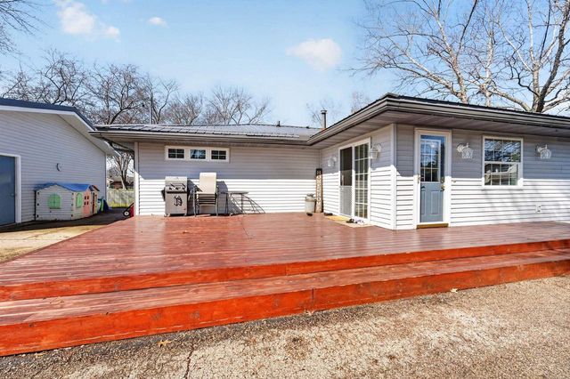 4389 Curry Lane, Windsor, WI 53598