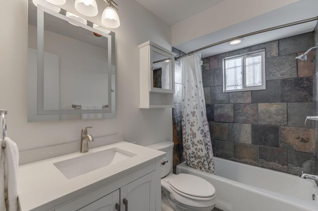 12324 Key West Drive NE, Albuquerque, NM 87111