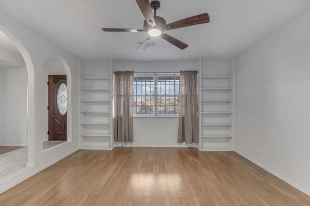 12324 Key West Drive NE, Albuquerque, NM 87111