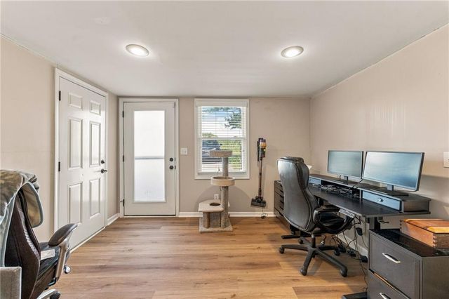 8301 Clare Road, Lenexa, KS 66227