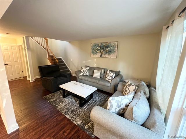3143 Village Circle, Ann Arbor, MI 48108