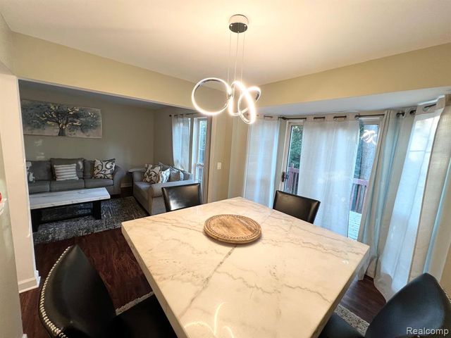 3143 Village Circle, Ann Arbor, MI 48108