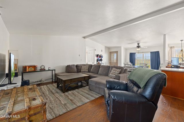 908 W 60th Street, Rosamond, CA 93560