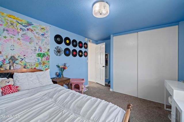 908 W 60th Street, Rosamond, CA 93560