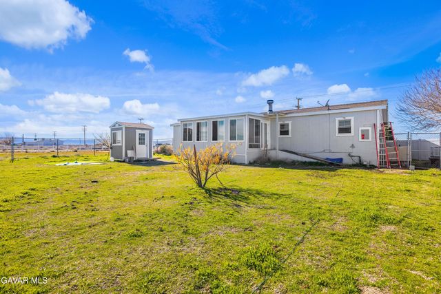 908 W 60th Street, Rosamond, CA 93560