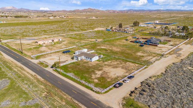 908 W 60th Street, Rosamond, CA 93560