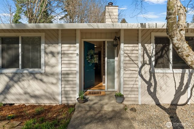 51 NE Riverhill Lane, Belfair, WA 98528