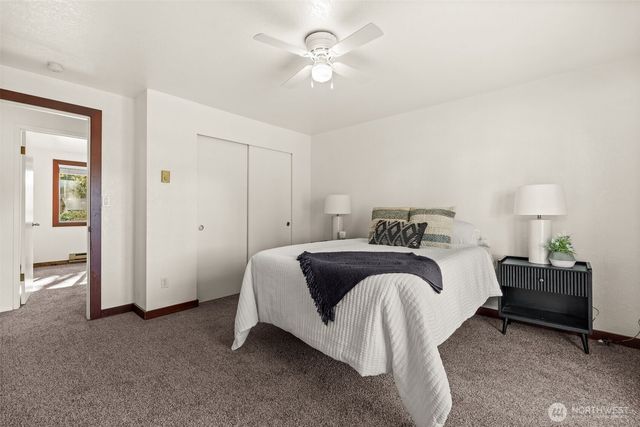 51 NE Riverhill Lane, Belfair, WA 98528