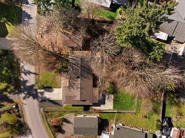 51 NE Riverhill Lane, Belfair, WA 98528