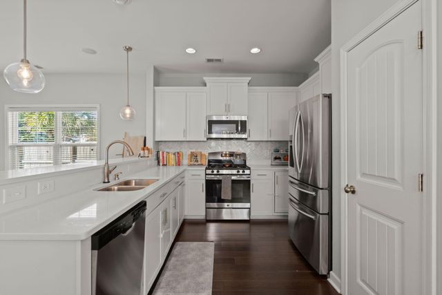 1425 Tannery Row, Johns Island, SC 29455