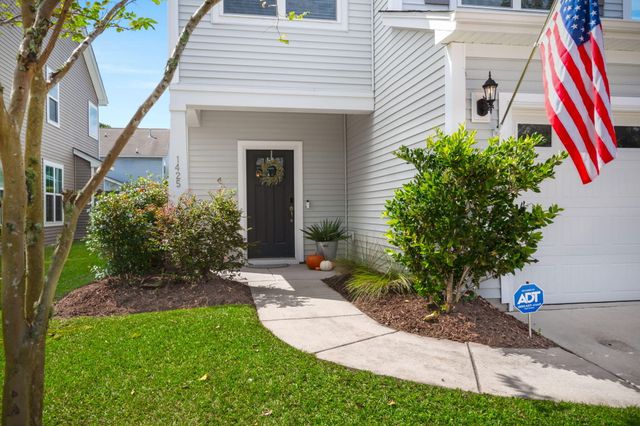 1425 Tannery Row, Johns Island, SC 29455